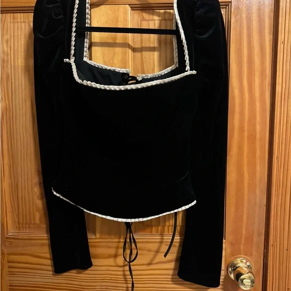 House of CB Black Velvet Top with Cream Trim - Picture 5 of 7